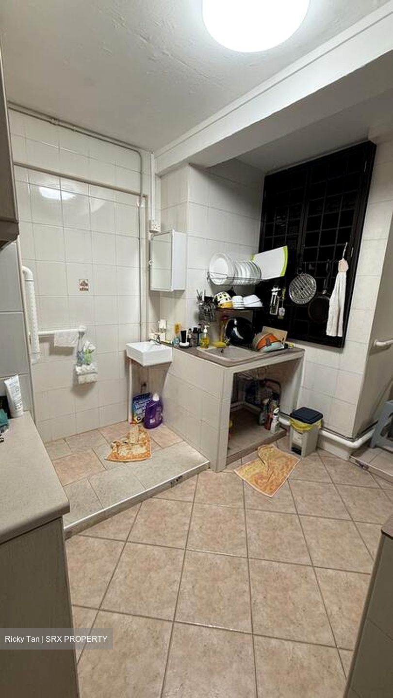 Blk 93 Commonwealth 16 (Queenstown), HDB 3 Rooms #502095381